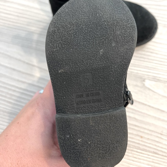 Toddler Size 5 Baby Gap Booties / Boots - Picture 3 of 4